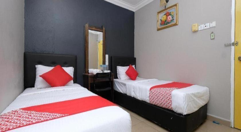 Oyo 1190 Nice Stay Hotel Raub Εξωτερικό φωτογραφία